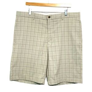 Greg Norman Mens Signature Series Plaid Golf Shorts Size 38